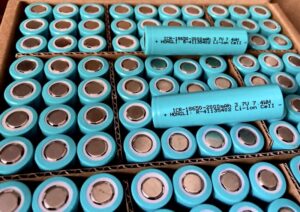 2000mah-li-ion-batteries