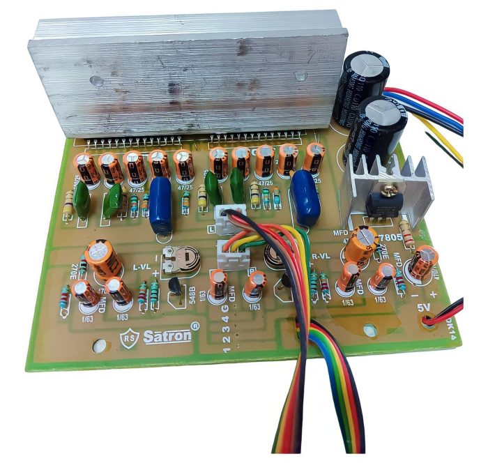 4440 IC 1600 Watt Car Amplifier Board with Bass Treble and Volume Kit