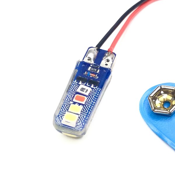 9V Auto RGB Flasher with Battery Cap – Ready to Use!